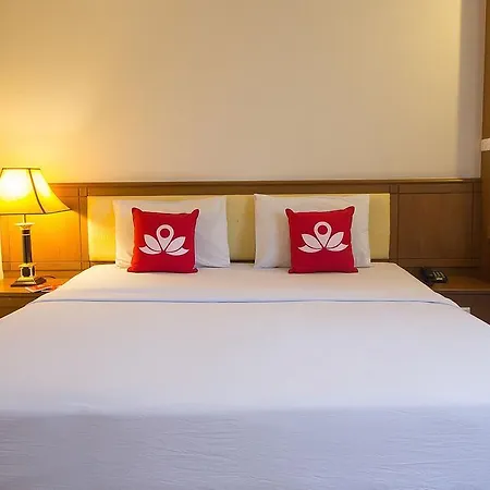 Zen Rooms Petchburi 11 Pratunam